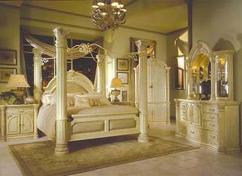 Canopy Bedroom Sets